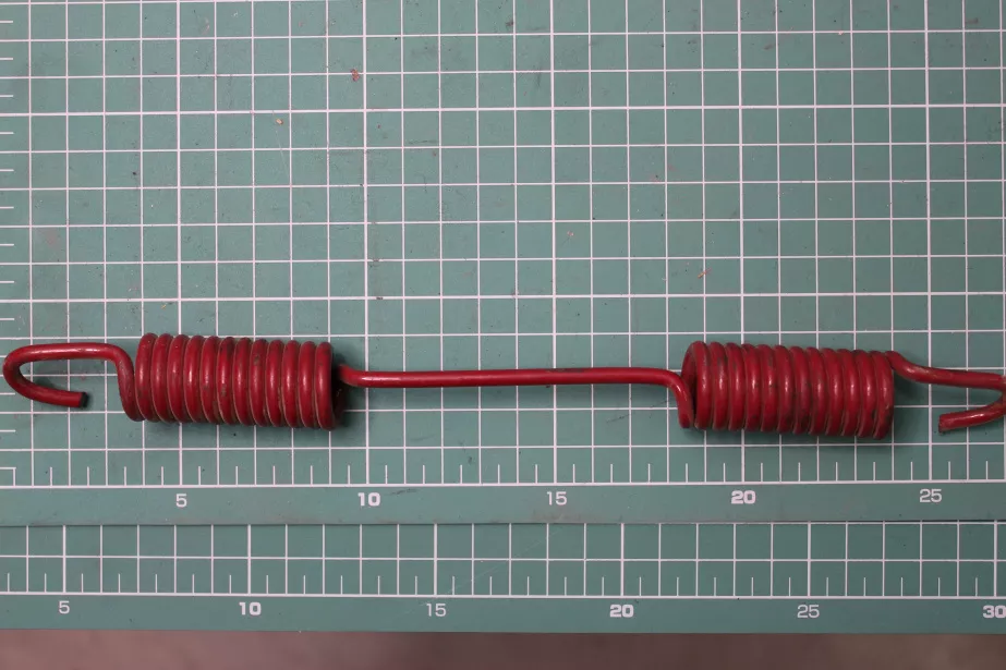 Пружина тормозных колодок L270, (цельная) HOWO для грузовиков *