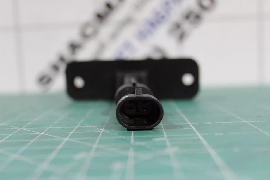 Фонарь габаритный солнцезащитного козырька (Желтый, Пластик) SHAANXI, X6000 для грузовиков *