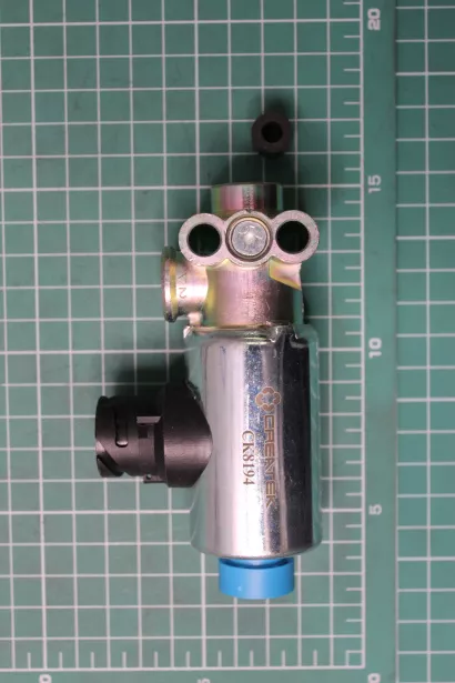 Клапан электромагнитный (обратный) (синяя фишка) CREATEK, F2000, (CK8194) для грузовиков *