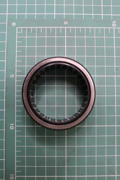 Подшипник полуоси переднего моста (игольчатый) SHAANXI, X3000 для грузовиков *