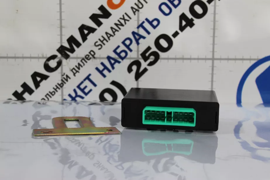 Реле поворотов X3000 SHAANXI для грузовиков *