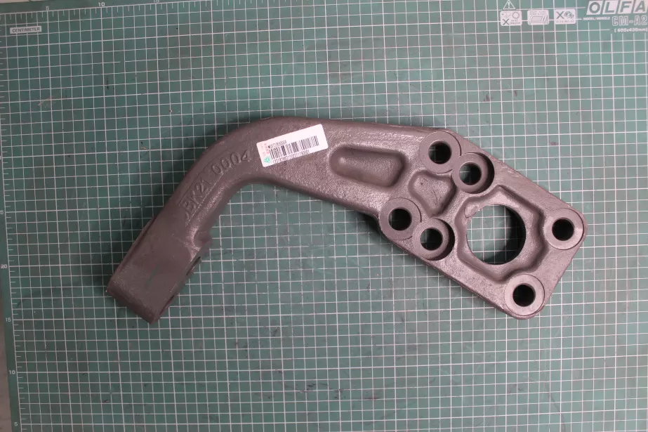 Кронштейн двигателя (RR) SITRAK, MC11.44-50 для грузовиков *