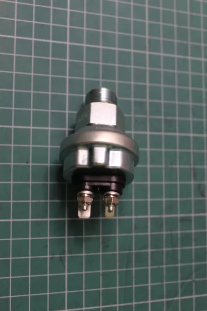 Датчик давления масла SHAANXI, WP12, WP10, Евро-3 для грузовиков *