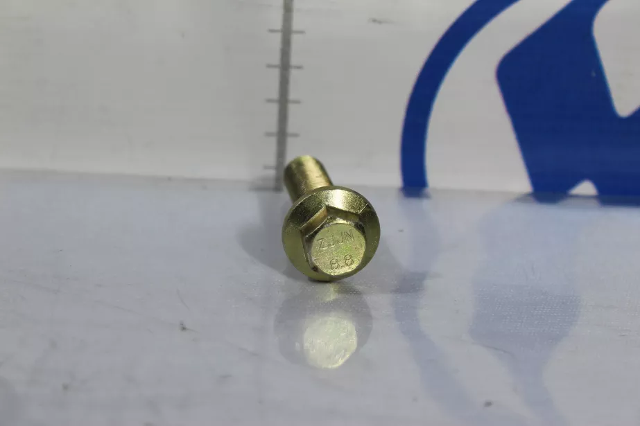 Болт кардана D12, L45, SHAANXI для грузовиков *