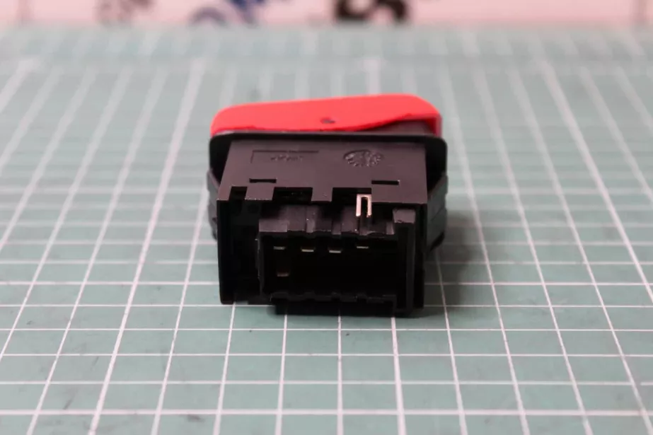 Клавиша включения массы X3000 SHAANXI для грузовиков *