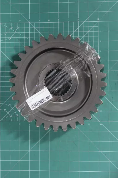 Шестерня ведомая среднего моста X3000 (32 зуб.) SHAANXI. для грузовиков *