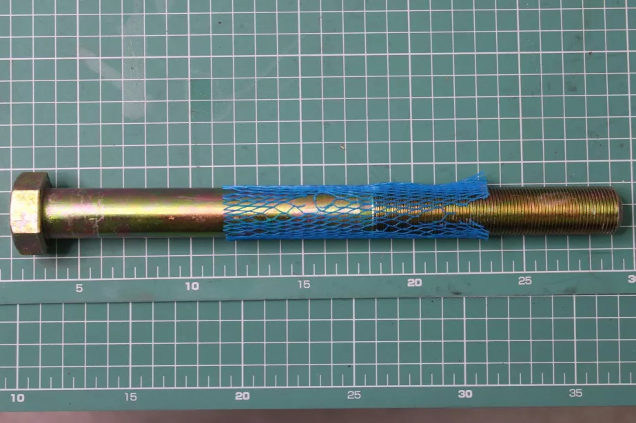 Болт D22, L250, (крепления подушки задней рессоры (без гайки)) HOWO для грузовиков *