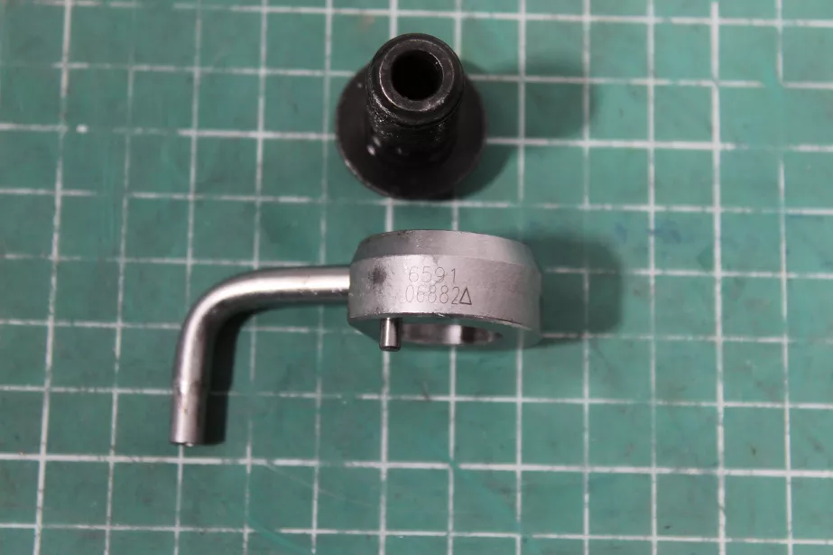 Форсунка масляная WEICHAI, WP13 для грузовиков *