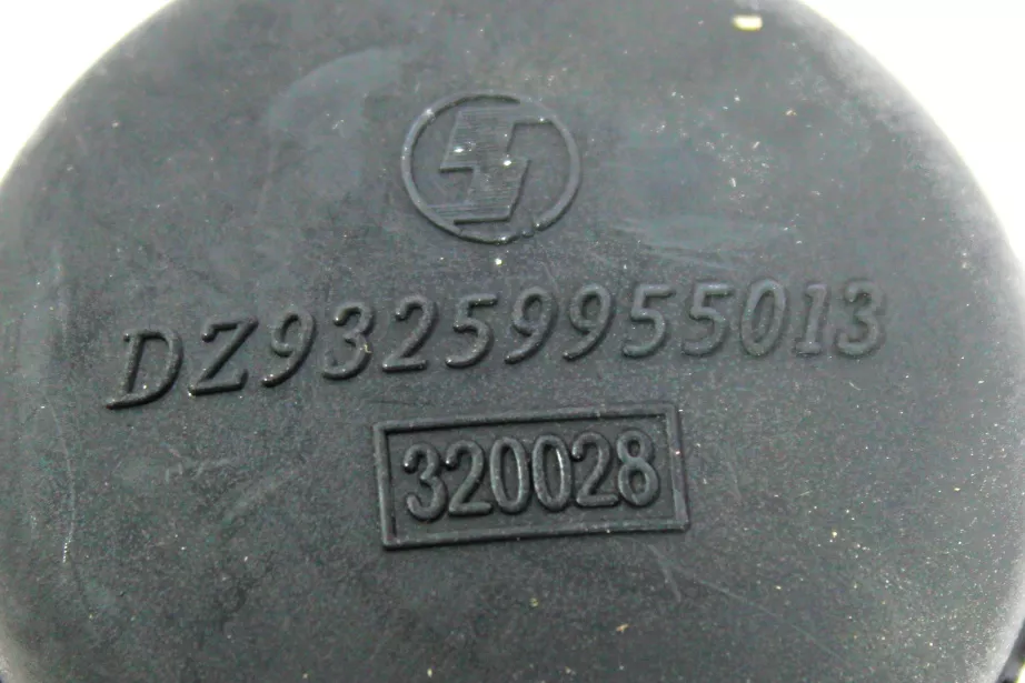 Заглушка кронштейна брызговика SHAANXI, X6000 для грузовиков *