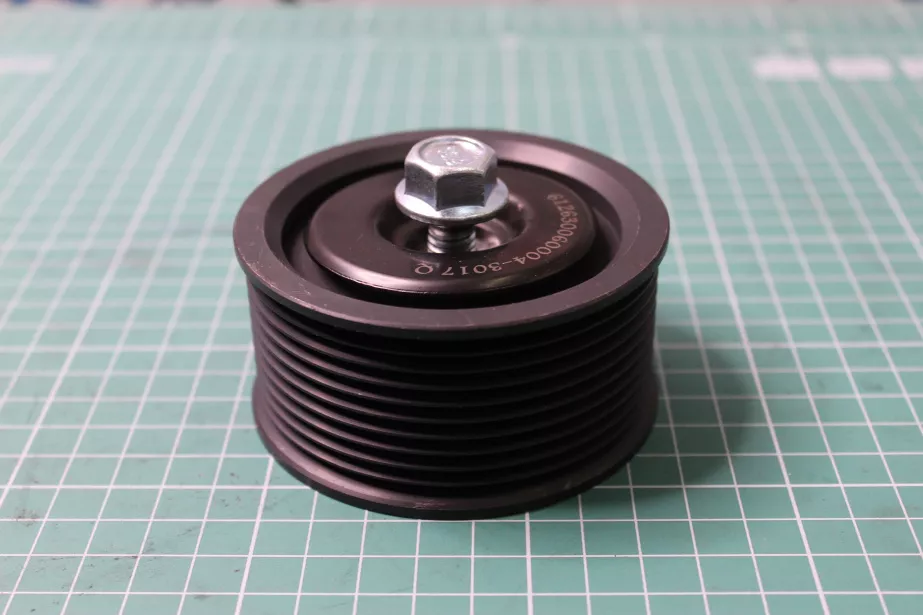 Ролик натяжитель ремня SHAANXI для грузовиков *