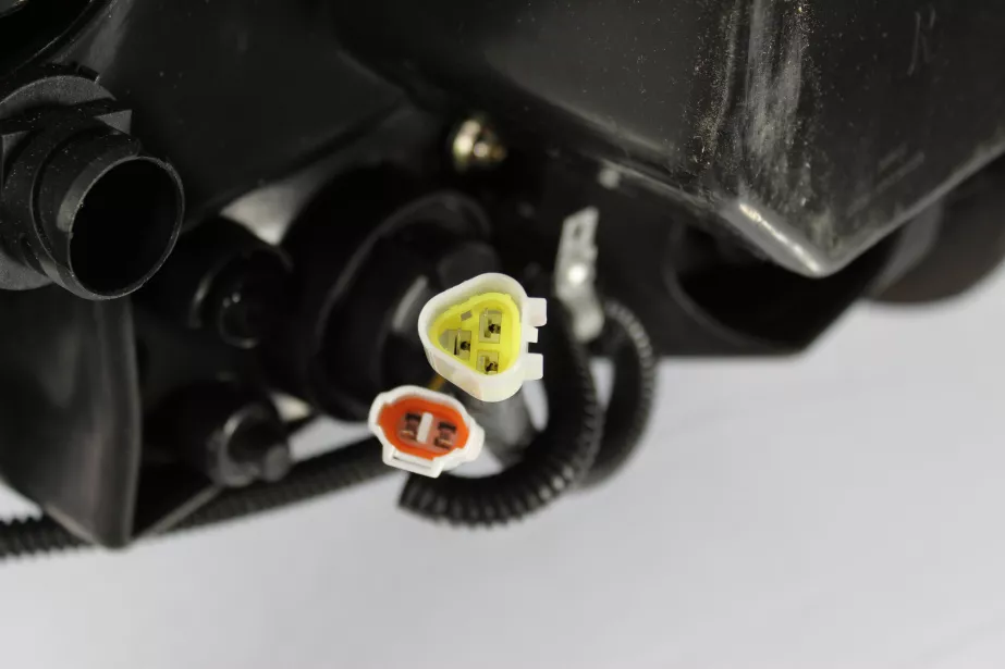 Фара (R, Пластик, Н.О LED) SHAANXI, F3000 для грузовиков *