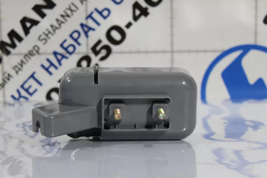 Ручка двери внутренняя (L) SHAANXI, X3000. для грузовиков *