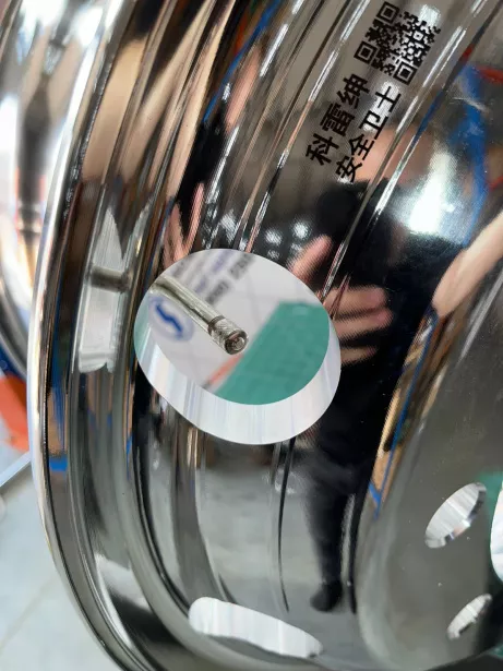 Диск колёсный аллюминиевый (9.00X22.5) SHAANXI, X6000 для грузовиков *