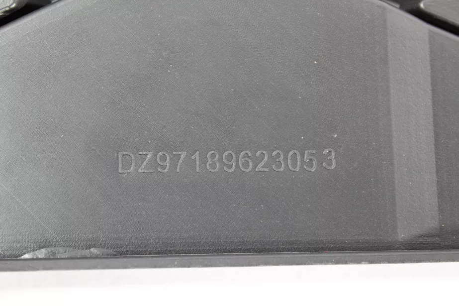 Решетка бампера (Черный, центральная) SHAANXI, X5000, Тягач для грузовиков *