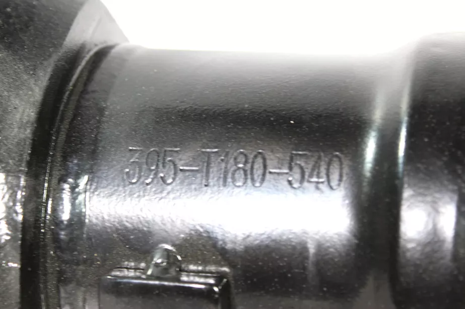 Карданный вал D180, L540, ( 4 отв. 57 крест. Передний мост 6*6) SHAANXI, HANDE для грузовиков *