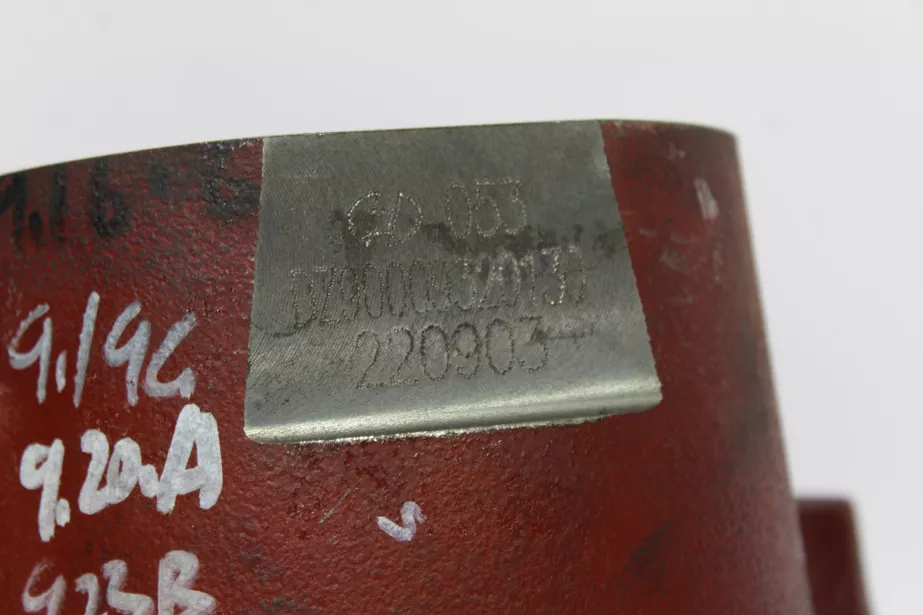 Картер ведущей шестерни переднего моста SHAANXI, HDZ237 для грузовиков *