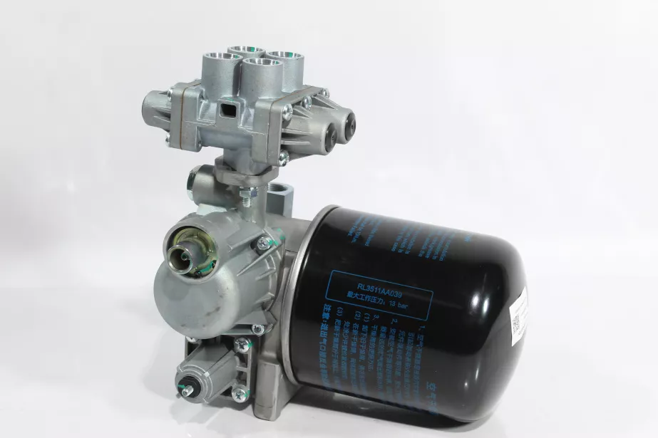 Осушитель воздуха (в сборе) SHAANXI, M3000, X3000 для грузовиков *