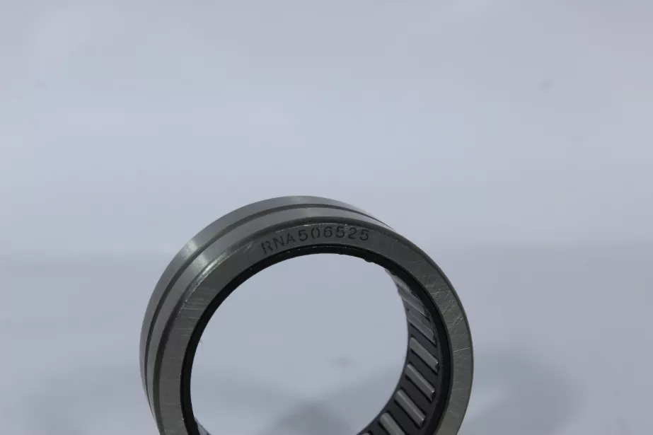 Подшипник шруса (50х65х25) SHAANXI, 6X6, (RNA506525) для грузовиков *