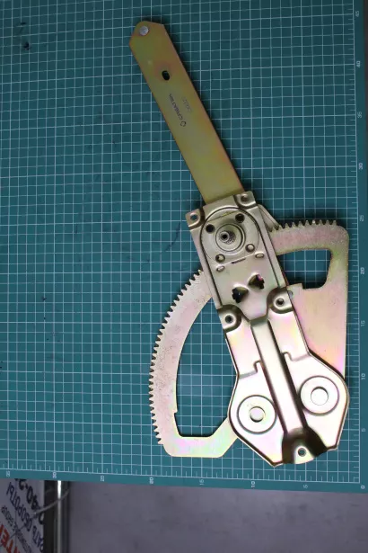 Стеклоподъемник (R, механический) CREATEK, F2000, (CK8327). для грузовиков *