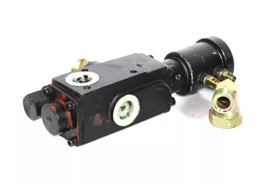 Клапан насоса подъёма кузова HOWO для грузовиков *