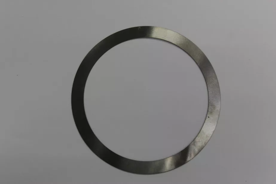 Шайба регулировочная подшипника 32311 промежуточного вала (РК ZQC2000-57K) SHAANXI. для грузовиков *