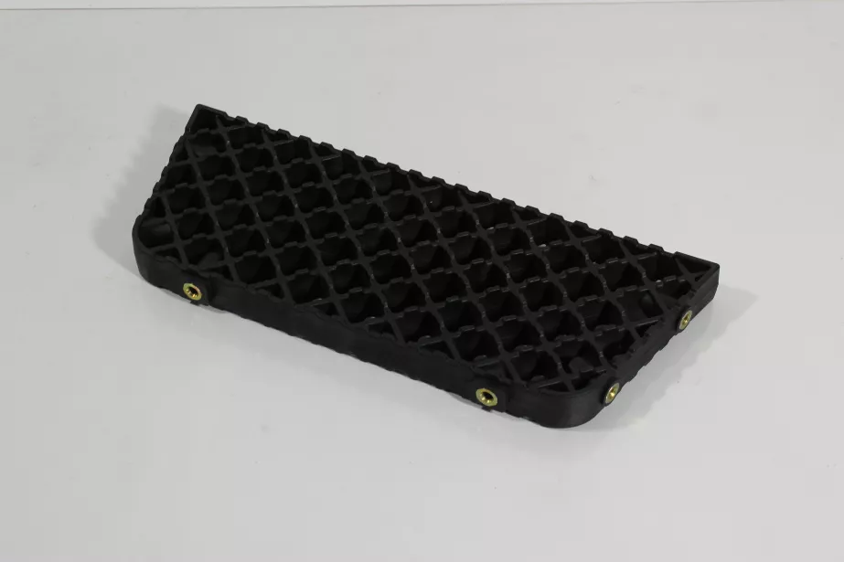 Подножка (R, Пластик, верхняя) SHAANXI, X5000 для грузовиков *