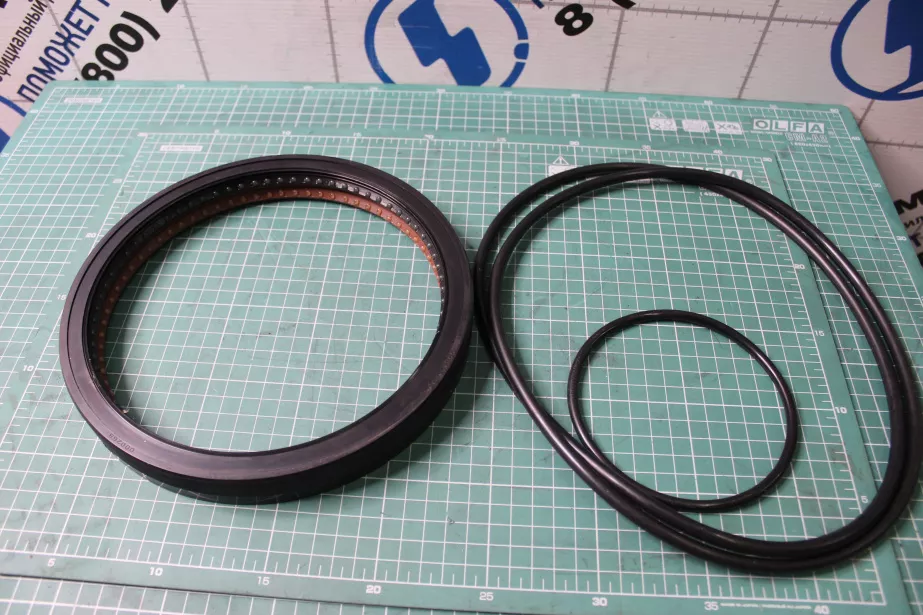 Сальник ступицы D220, H30, (цельный, заднего моста, 190*220*30) HOWO для грузовиков *