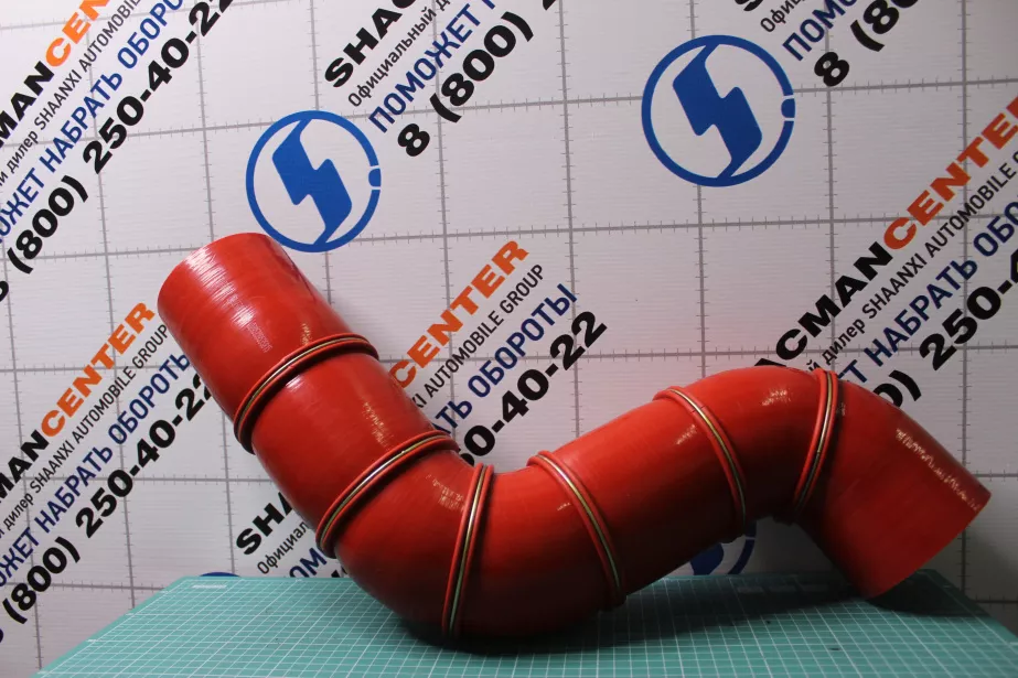 Патрубок интеркулера D110, L650, LEO TRADE, WP10, 375 л.с., (LEO800090A) для грузовиков *