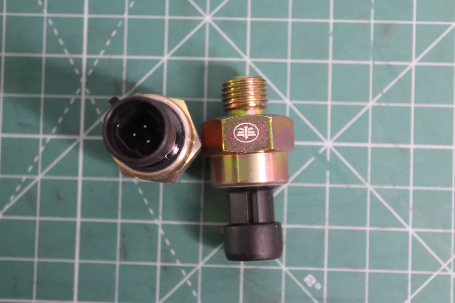 Датчик давления масла FAW, Евро-4, J6 для грузовиков *