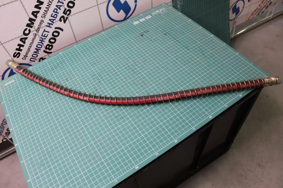 Шланг тормозной камеры L770, (Front, гайка М18) SHAANXI. для грузовиков *