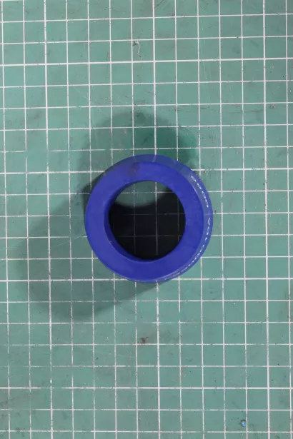 Втулка заднего стабилизатора (Rear, конусная,пластик) LEO TRADE, (LEO300010A) для грузовиков *