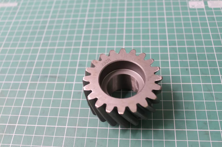 Шестерня привода компрессора WD618, WP10 (d=27*32) с широким конусом SHAANXI, (612600130173). для грузовиков *