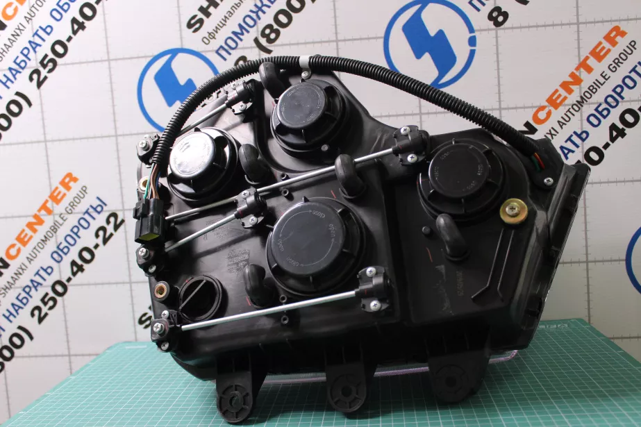 Фара (R) LEO TRADE, A7, (LEO800006A) для грузовиков *