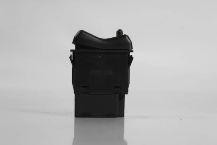 Клавиша переключения топливных баков SITRAK для грузовиков *