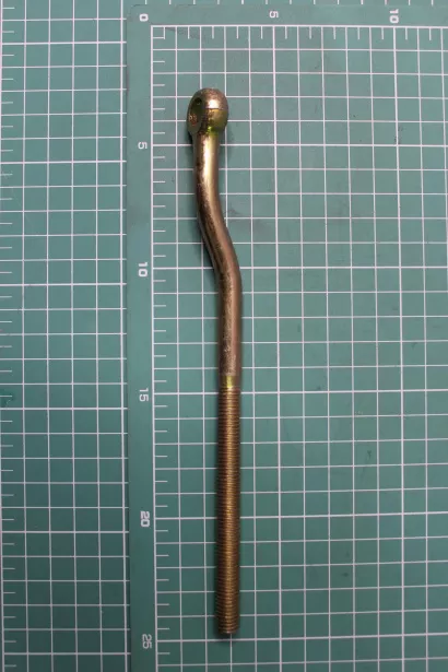 Болт натяжитель ремня генератора D10, L210, (изогнутый) HOWO для грузовиков *