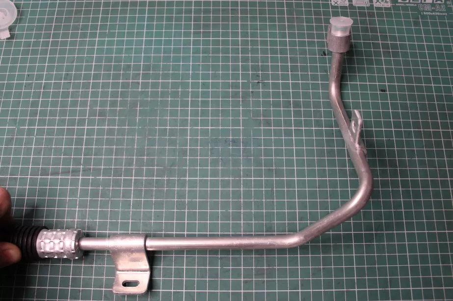 Трубки кондиционера SHAANXI, X3000, X5000 для грузовиков *