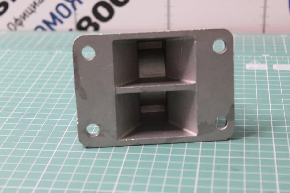 Кронштейн крепления радиатора SHAANXI, F3000 для грузовиков *