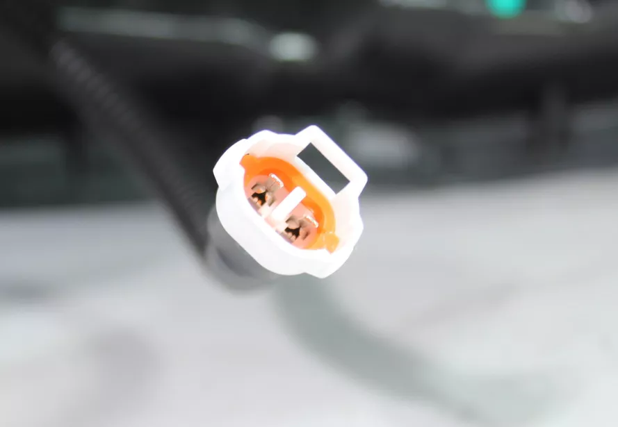 Фара (R, нового обр.) HUAFUXING, F3000, (DZ93189723010) для грузовиков *