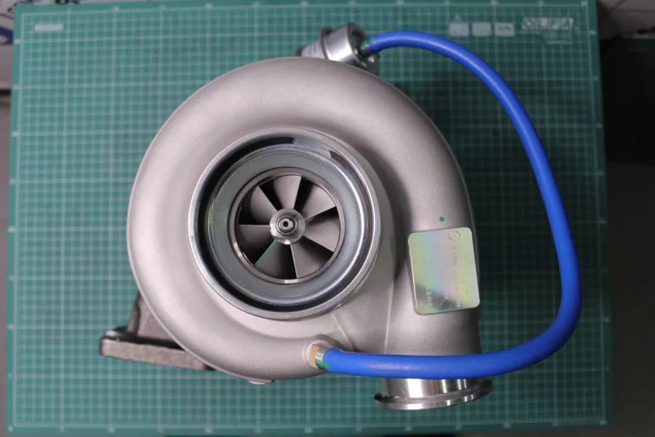 Турбина (турбокомпрессор) (HW40) SHAANXI, Евро-5, WP10, WP10.336E53 для грузовиков *