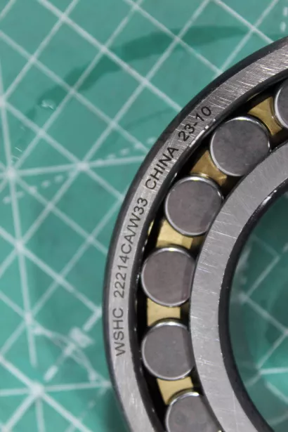 Подшипник хвостовика (22214С) SHAANXI, РК ZQC2000-57E, (3514Н) для грузовиков *