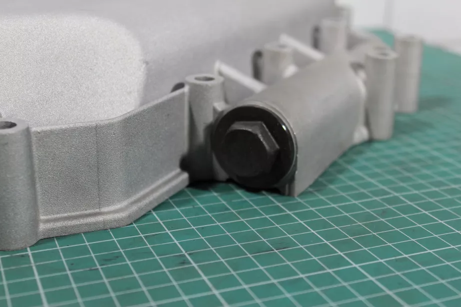 Крышка теплообменника WEICHAI, WP13 для грузовиков *