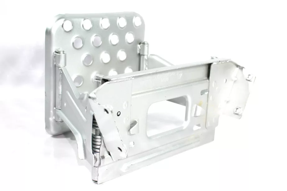 Ступенька нижняя (R, шарнир.) SITRAK, T5G, C7H, C7H MAX для грузовиков *