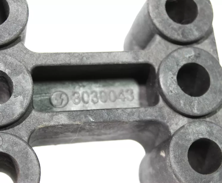 Кронштейн КПП SHAANXI, X3000 для грузовиков *