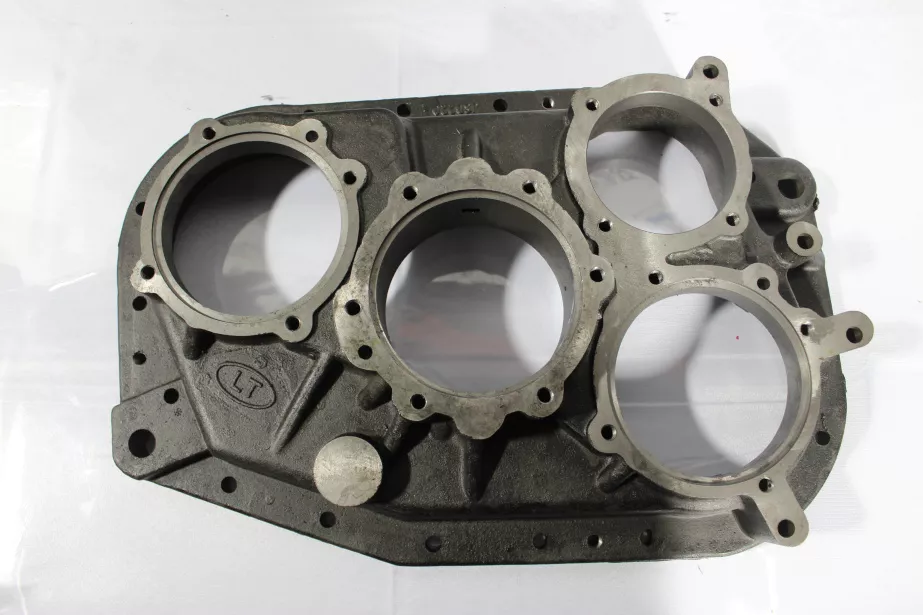 Крышка задняя КПП FULLER, 12JSD для грузовиков *