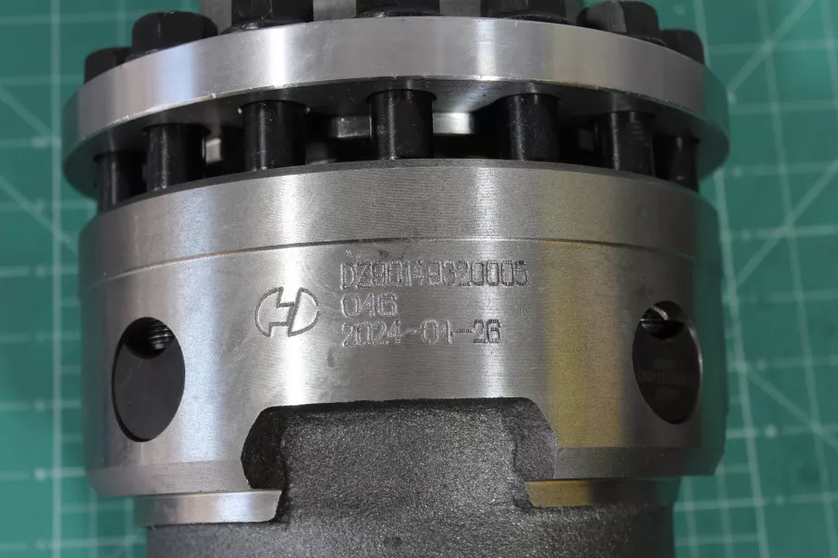 Дифференциал межколесный (под коническую пару среднего редуктора HD90149320004 29/17 ( 28/21) ) SHAANXI, X3000, HDZ300, (DZ90149320005) для грузовиков *