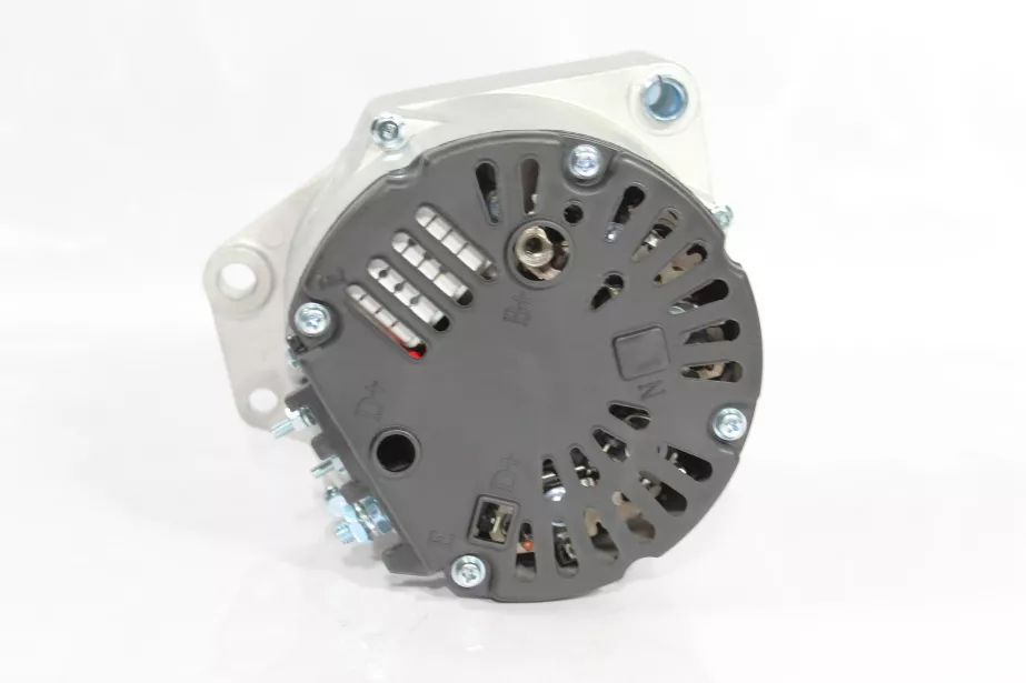 Генератор (под ручейковый ремень 8PK 28V/70A) SHAANXI, F3000, WP10, (612600090506) для грузовиков *