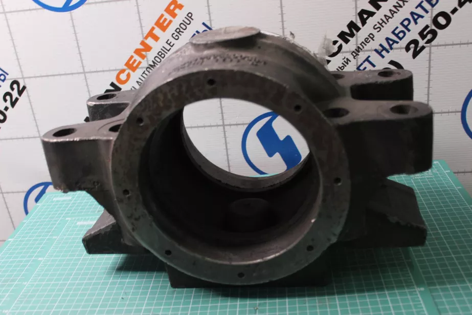 Картер балансира (под 4 стремянки) F3000 (Н/О) SHAANXI, (DZ91255920035) для грузовиков *