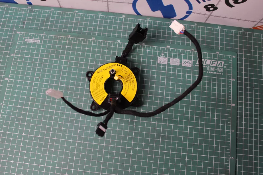 Шлейф подрулевой SHAANXI, X6000. для грузовиков *