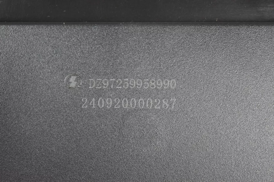 Брызговик заднего колеса (L/R, передняя часть) SHAANXI, X6000, 4X2 для грузовиков *