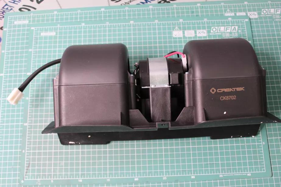 Электродвигатель печки (Черный, Пластик, крыльчаткой) CREATEK, A5, (CK8702) для грузовиков *